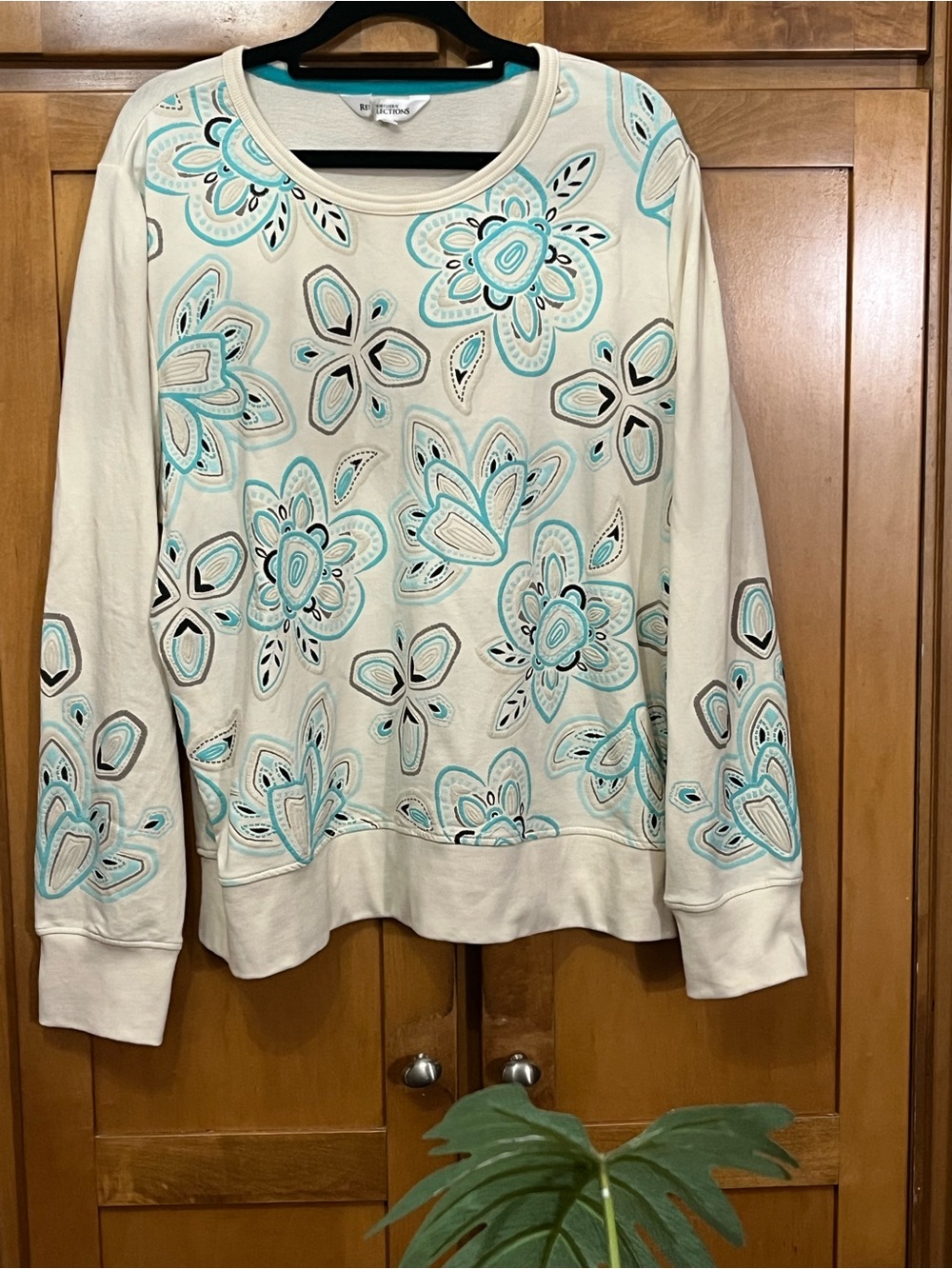 Northern Reflections Floral Crewneck Sweatshirt XL Cream Turquoise Top